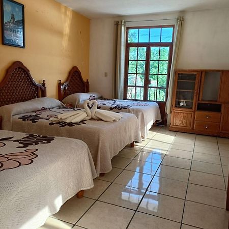 Hotel Camelinas Area Blanca Pátzcuaro Εξωτερικό φωτογραφία